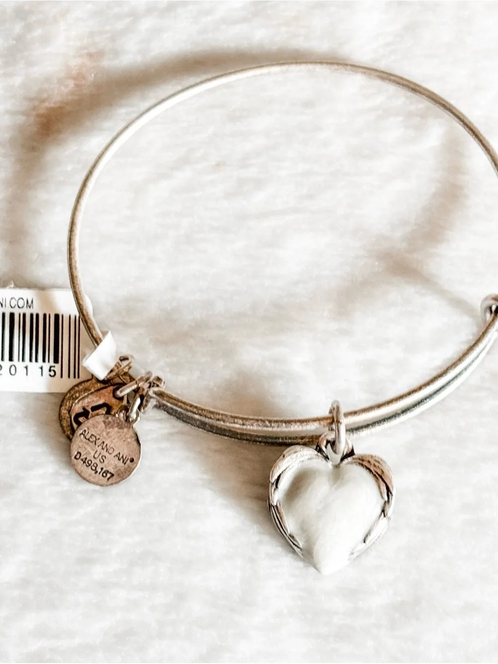 NWT! Guardian Of The Heart Pearl Charm Bangle Bracelet - Silver